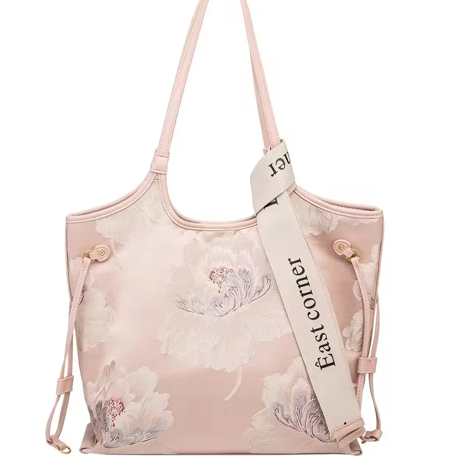 [LN-TB-001-2510-10] The Finery Tote | Peony Blossom